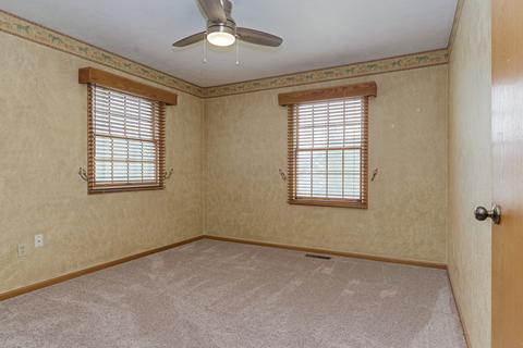 1303 Apache Dr, Pontiac, IL 61764 photo 15