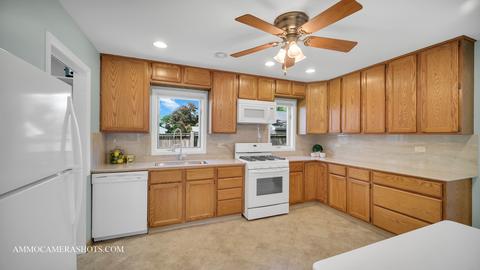 905 Dawes Ave, Wheaton, IL 60189 photo 10
