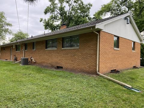 146 Eastview Dr, Normal, IL 61761 photo 3