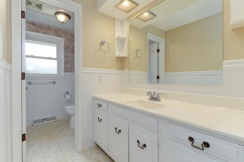 306 Exchange St, Danvers, IL 61732 photo 25