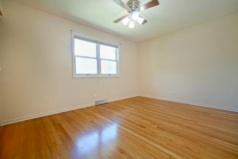 9 E Debbie Dr, Mount Prospect, IL 60056 photo 12