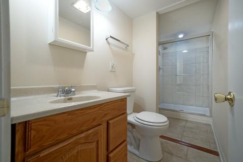 9 E Debbie Dr, Mount Prospect, IL 60056 photo 8
