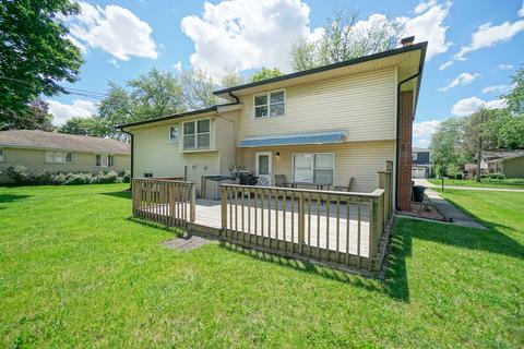 9 E Debbie Dr, Mount Prospect, IL 60056 photo 15