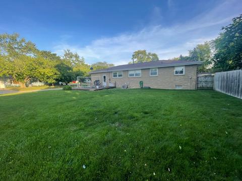 500 Warren Ave, Normal, IL 61761 photo 2