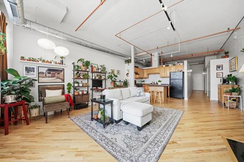 500 S Clinton St #424, Chicago, IL 60607 photo 3