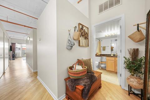 500 S Clinton St #424, Chicago, IL 60607 photo 15