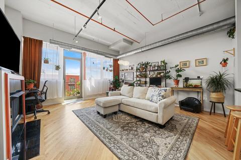 500 S Clinton St #424, Chicago, IL 60607 photo 2
