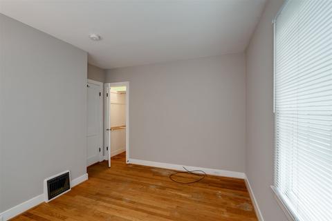 1105 W Hovey Ave, Normal, IL 61761 photo 18