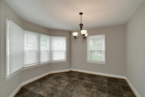 1105 W Hovey Ave, Normal, IL 61761 photo 7