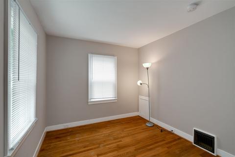1105 W Hovey Ave, Normal, IL 61761 photo 17