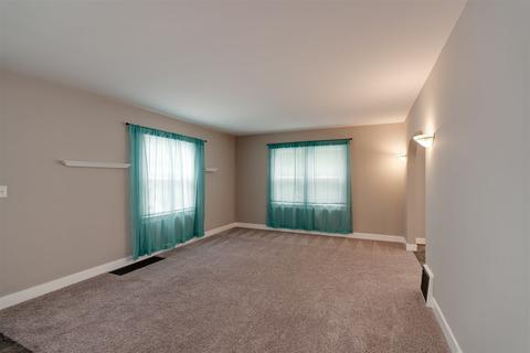 1105 W Hovey Ave, Normal, IL 61761 photo 5