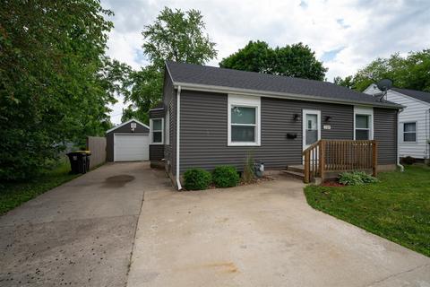 1105 W Hovey Ave, Normal, IL 61761 photo 2