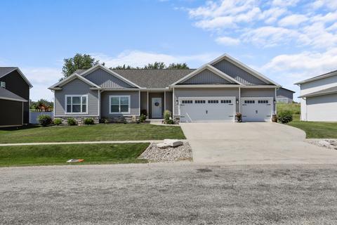 504 Raef Rd, Downs, IL 61736 photo 1