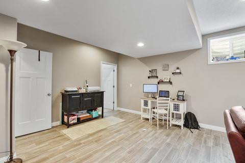 504 Raef Rd, Downs, IL 61736 photo 20