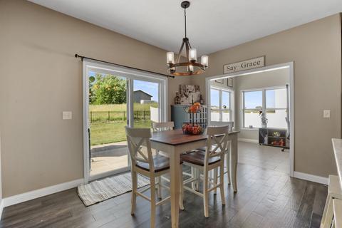 504 Raef Rd, Downs, IL 61736 photo 23