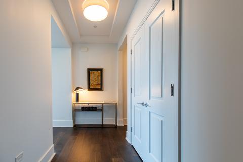 363 E Wacker Dr #1502, Chicago, IL 60601 photo 2