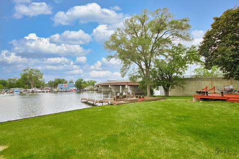 1115 N River Rd, Mchenry, IL 60051 photo 4