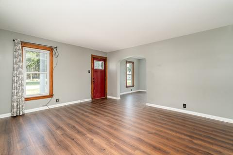 410 E Odell St, Gardner, IL 60424 photo 5