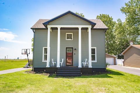 410 E Odell St, Gardner, IL 60424 photo 1
