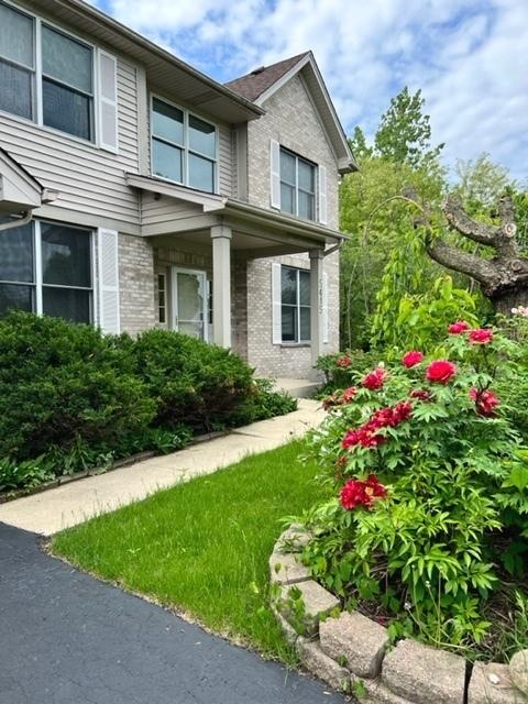 5415 Fox Path Ln, Hoffman Estates, IL 60192 photo 3