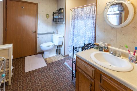 1221 E Washington St, Bloomington, IL 61701 photo 17