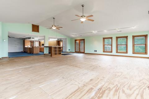 7979 Elevator Rd, Roscoe, IL 61073 photo 17
