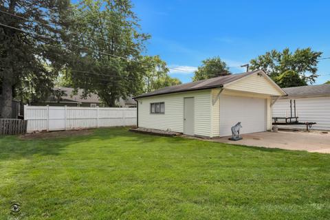 1384 NW Circle Dr, Kankakee, IL 60901 photo 21