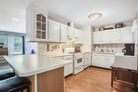 2007 Greendale Dr, Champaign, IL 61821 photo 11