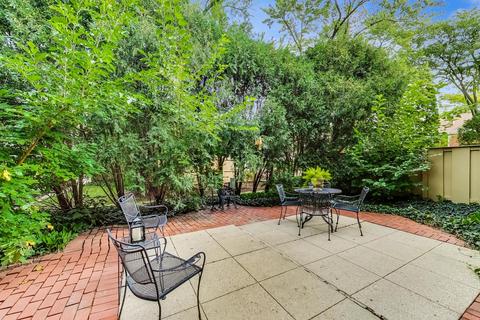710 Gregg Rd, Northbrook, IL 60062 photo 23