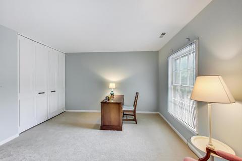 710 Gregg Rd, Northbrook, IL 60062 photo 13