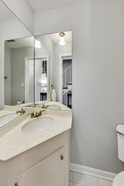 710 Gregg Rd, Northbrook, IL 60062 photo 10
