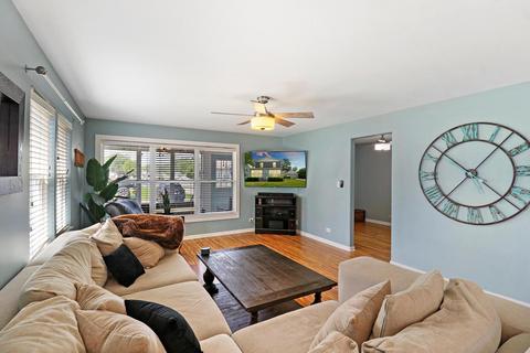 218 N Emerald Dr, Mchenry, IL 60051 photo 15