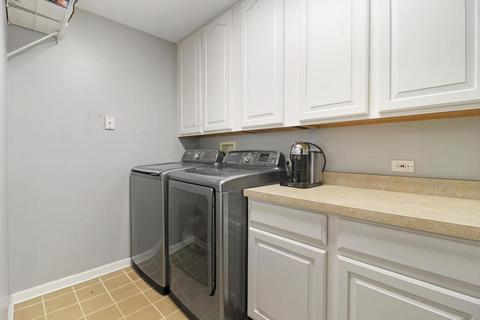 218 N Emerald Dr, Mchenry, IL 60051 photo 28