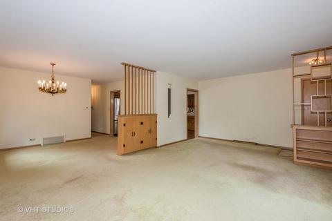 912 Eddy Ct, Wheaton, IL 60187 photo 3