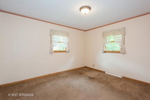 912 Eddy Ct, Wheaton, IL 60187 photo 10