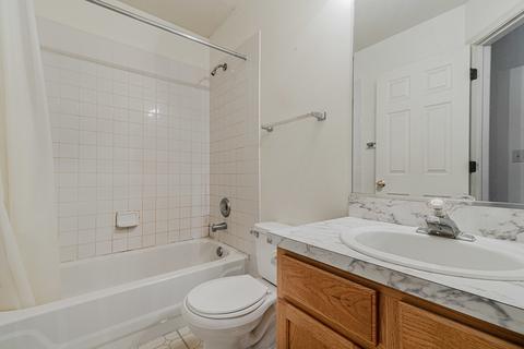 5567 Elizabeth Pl, Rolling Meadows, IL 60008 photo 21