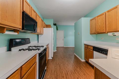 5567 Elizabeth Pl, Rolling Meadows, IL 60008 photo 8