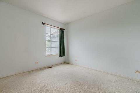 5567 Elizabeth Pl, Rolling Meadows, IL 60008 photo 15