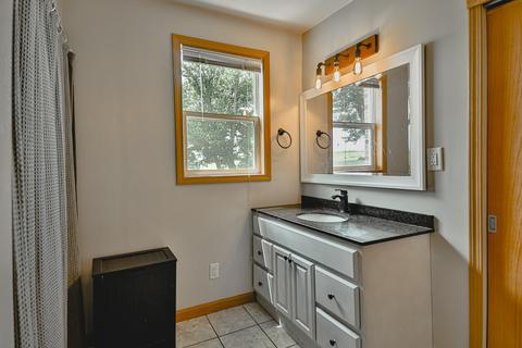 5928 E Johnson Rd, Freeport, IL 61032 photo 15