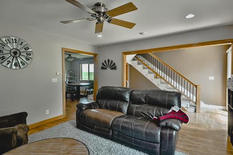 5928 E Johnson Rd, Freeport, IL 61032 photo 19