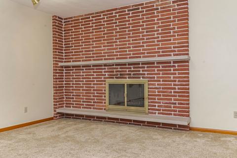 103 Ellis Ave, Normal, IL 61761 photo 9