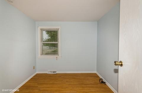 174 Barbara Ln, Steger, IL 60475 photo 8