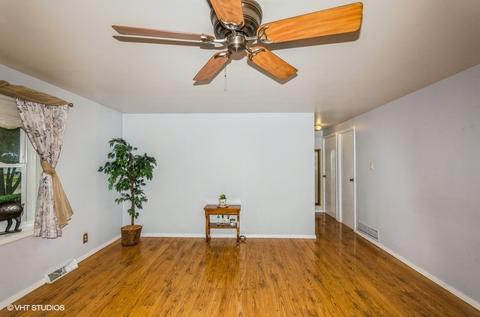 174 Barbara Ln, Steger, IL 60475 photo 3