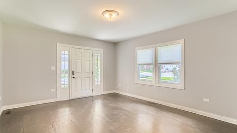 194 E North Ave, Addison, IL 60101 photo 7