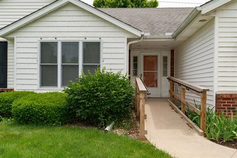 2809 Keystone Rd, Bloomington, IL 61704 photo 2