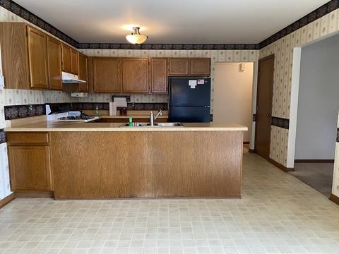 123 N Bauer Rd, Mchenry, IL 60050 photo 8