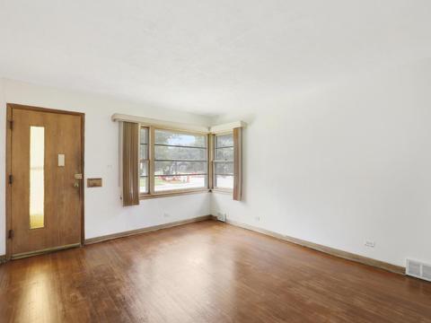 2245 Erika Dr, Broadview, IL 60155 photo 3