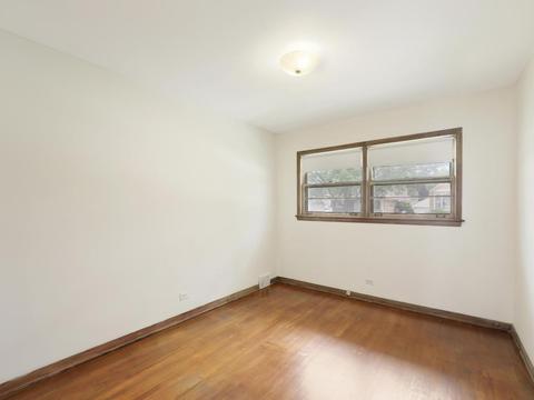 2245 Erika Dr, Broadview, IL 60155 photo 5
