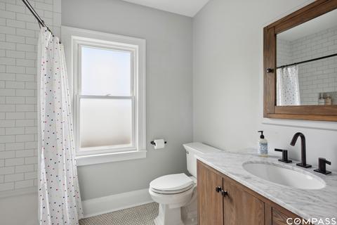 532 S Washington St, Wheaton, IL 60187 photo 20