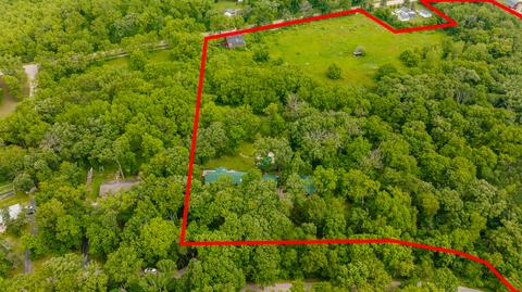 7201 E Starkwood Rd, Clinton, WI 53525 photo 3
